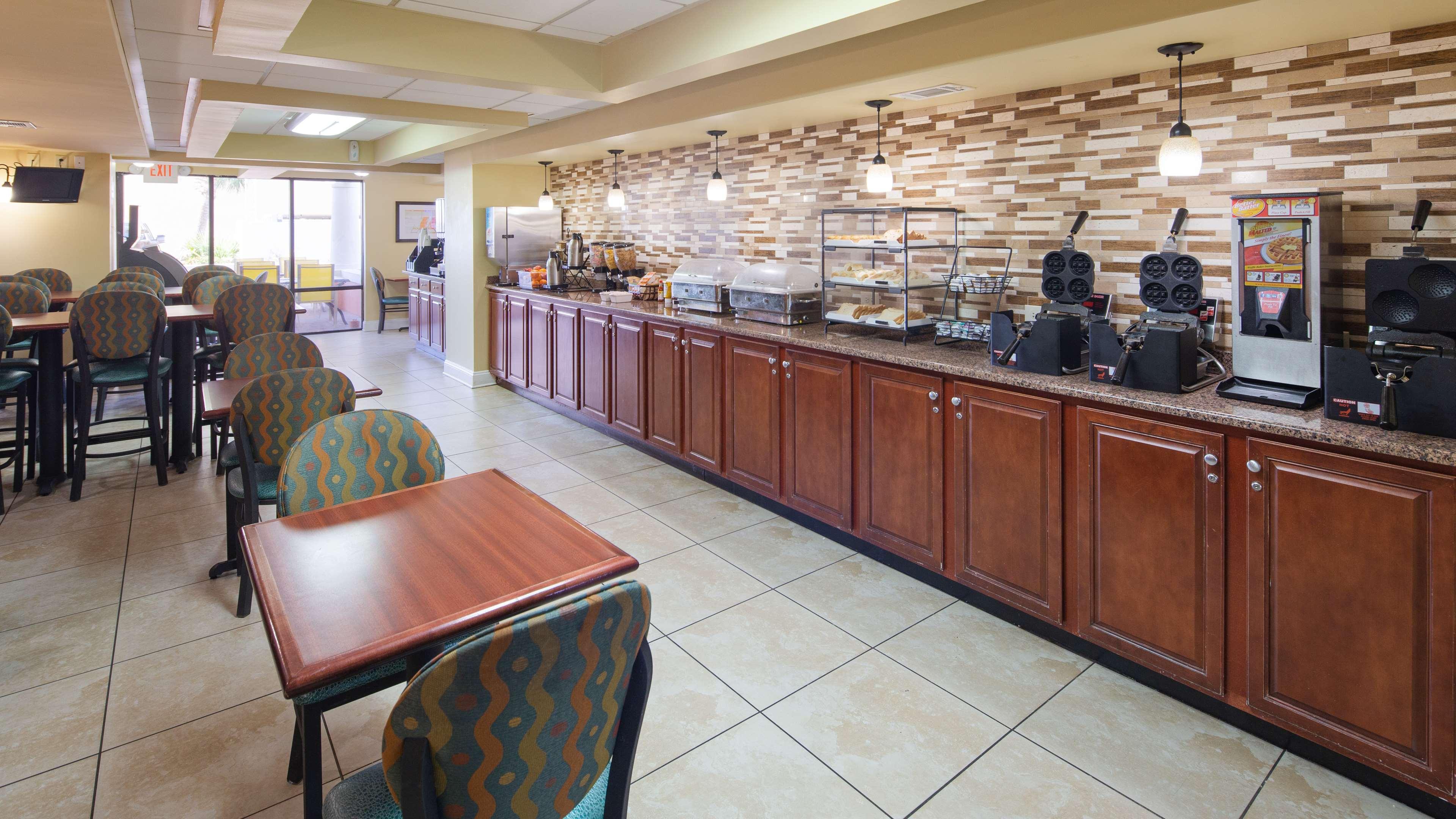 Best Western Ocean Sands Beach Resort North Myrtle Beach Buitenkant foto